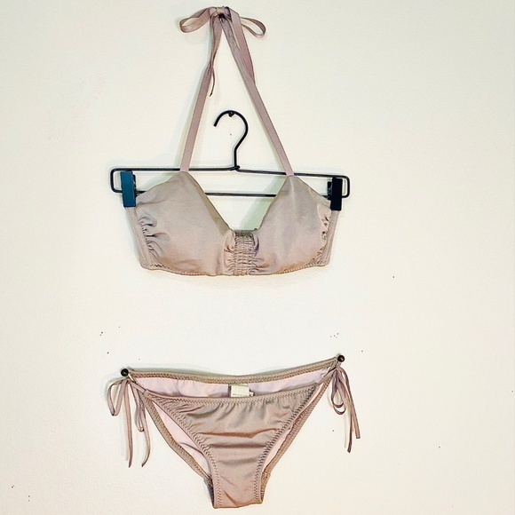 **SALE**  MALIA MILLS  Bikini - 32 D/DD  Bottoms XS-S Shimmery Champagne Silver - Picture 2 of 12